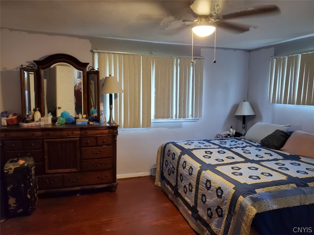 201 Tolbert Drive Clay, NY 13212 - Photo 9 of 22 Main bedroom is spacious with ample closet space,