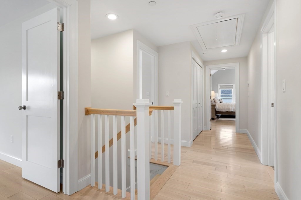 7 Woodlands Road Salem, MA 01970 - Photo 25 of 42 Gallery Image 25