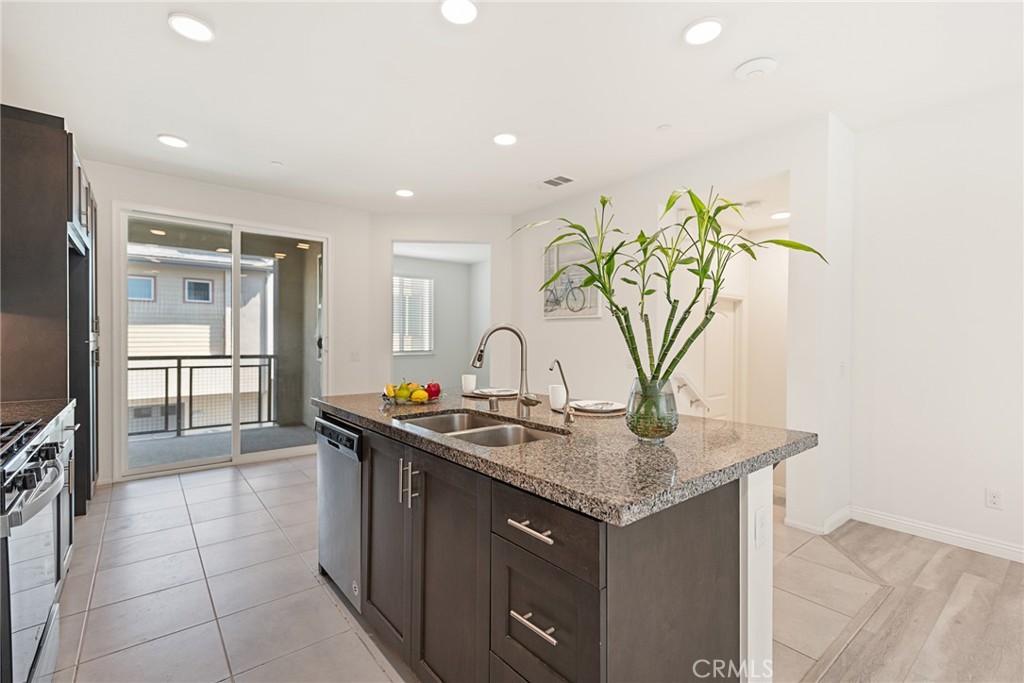 7784 Haywood Place Rancho Cucamonga, CA 91730 - Photo 3 of 41