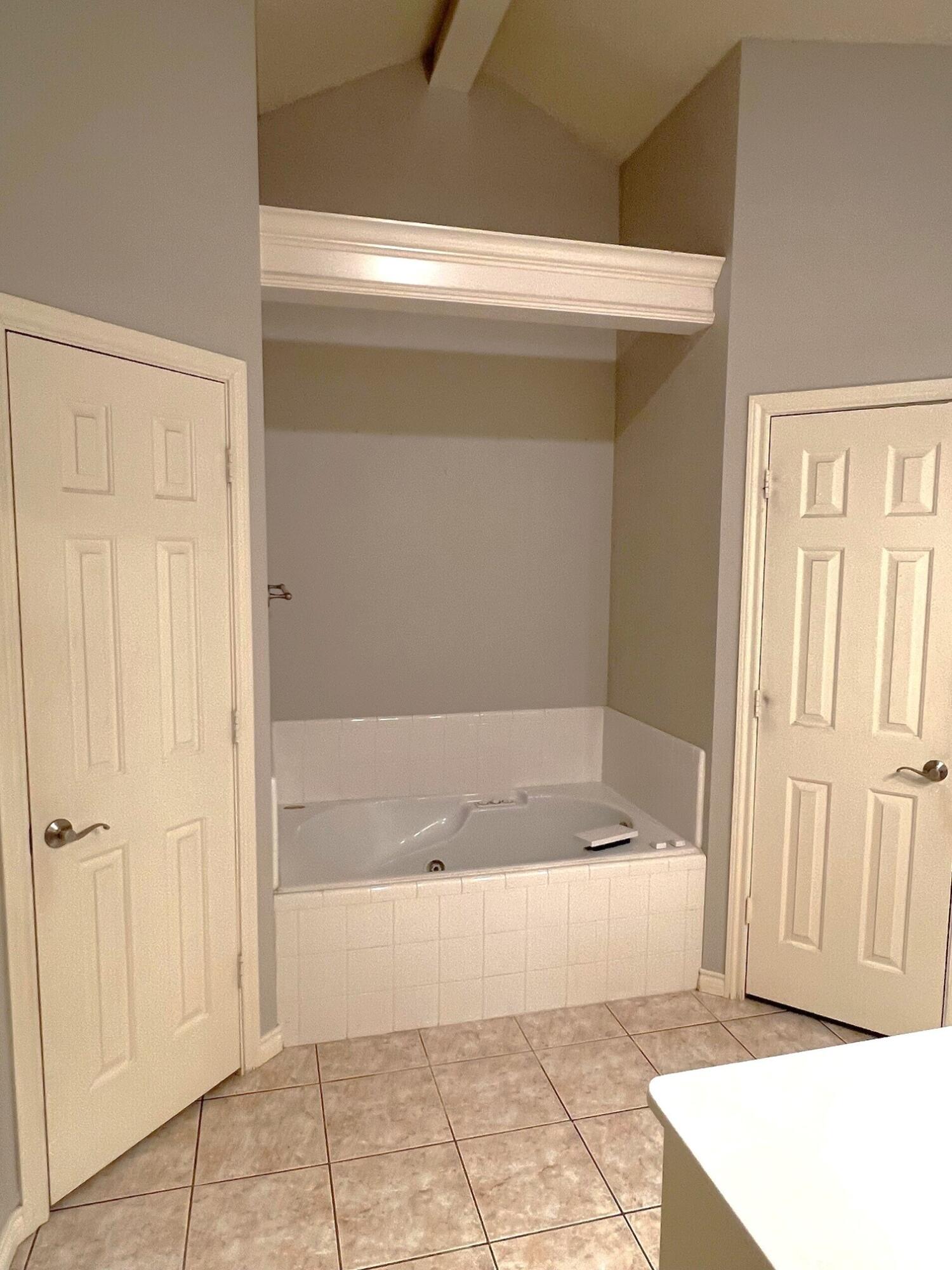 5502 103rd Street Lubbock, TX 79424 - Photo 11 of 18 18