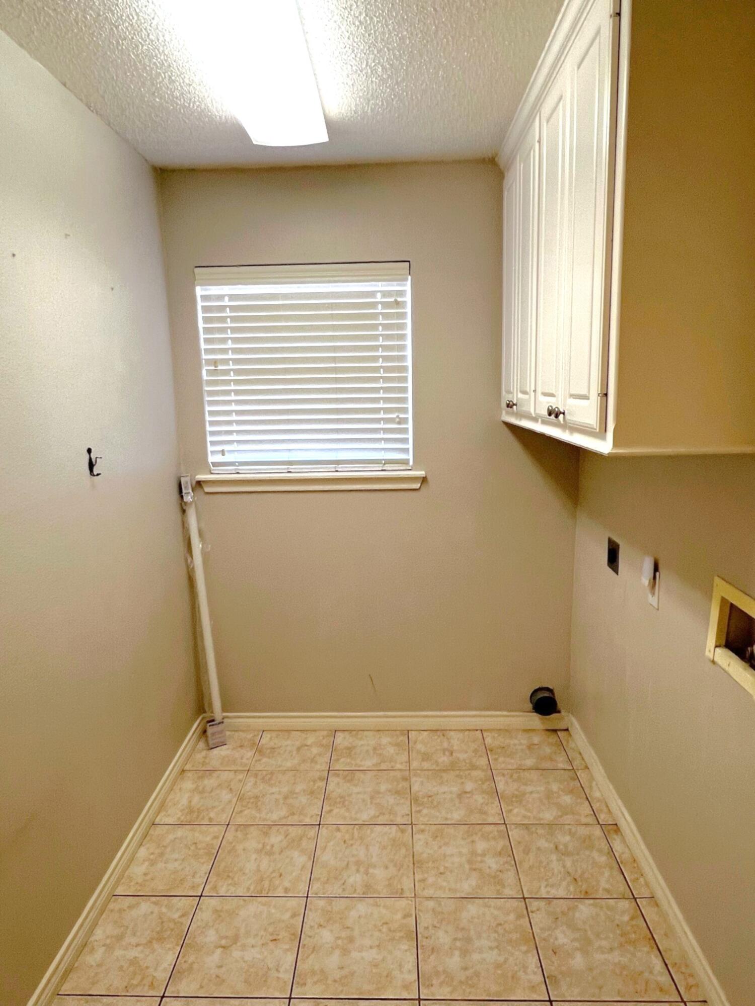 5502 103rd Street Lubbock, TX 79424 - Photo 17 of 18 8