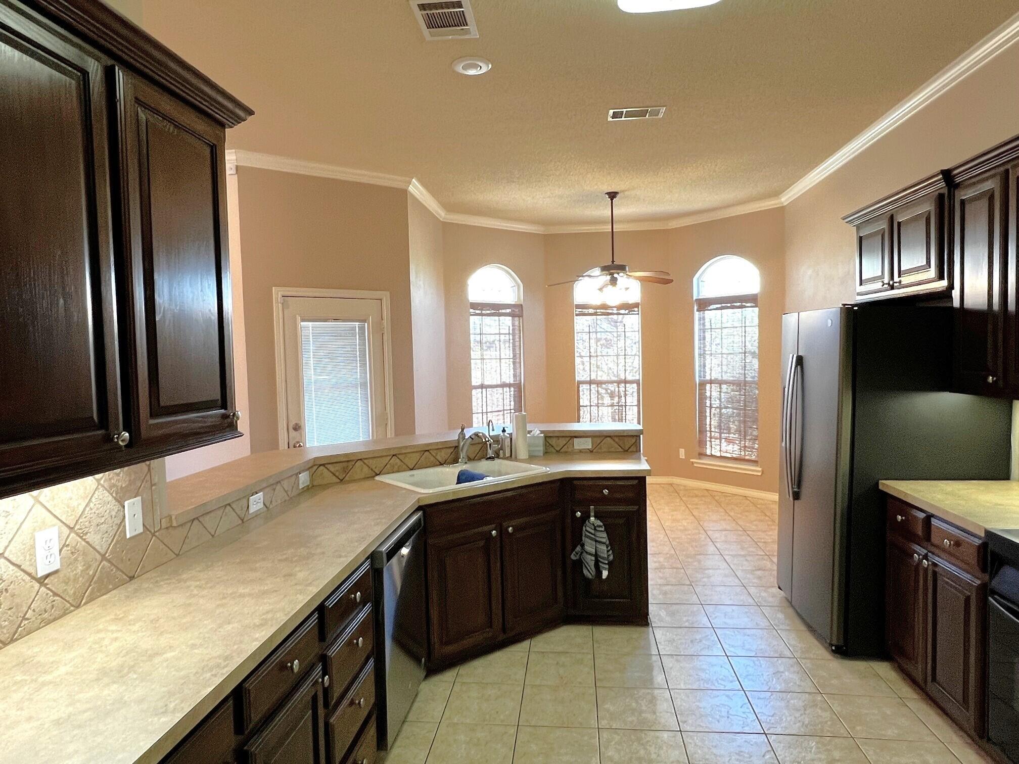 5502 103rd Street Lubbock, TX 79424 - Photo 6 of 18 6