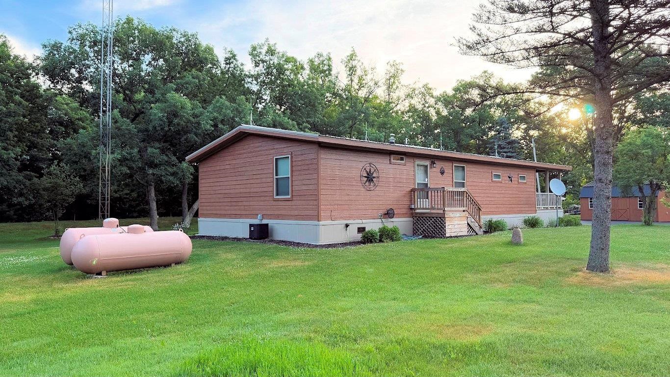 W2076 Amherst Wisconsin Dells, WI 53965 - Photo 68 of 90