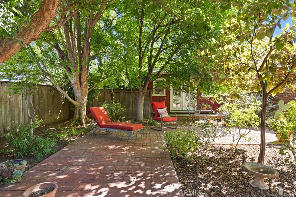 1192 Manchester Road Chico, CA 95926 - Photo 30 of 35 Restful places under the trees in the backyard