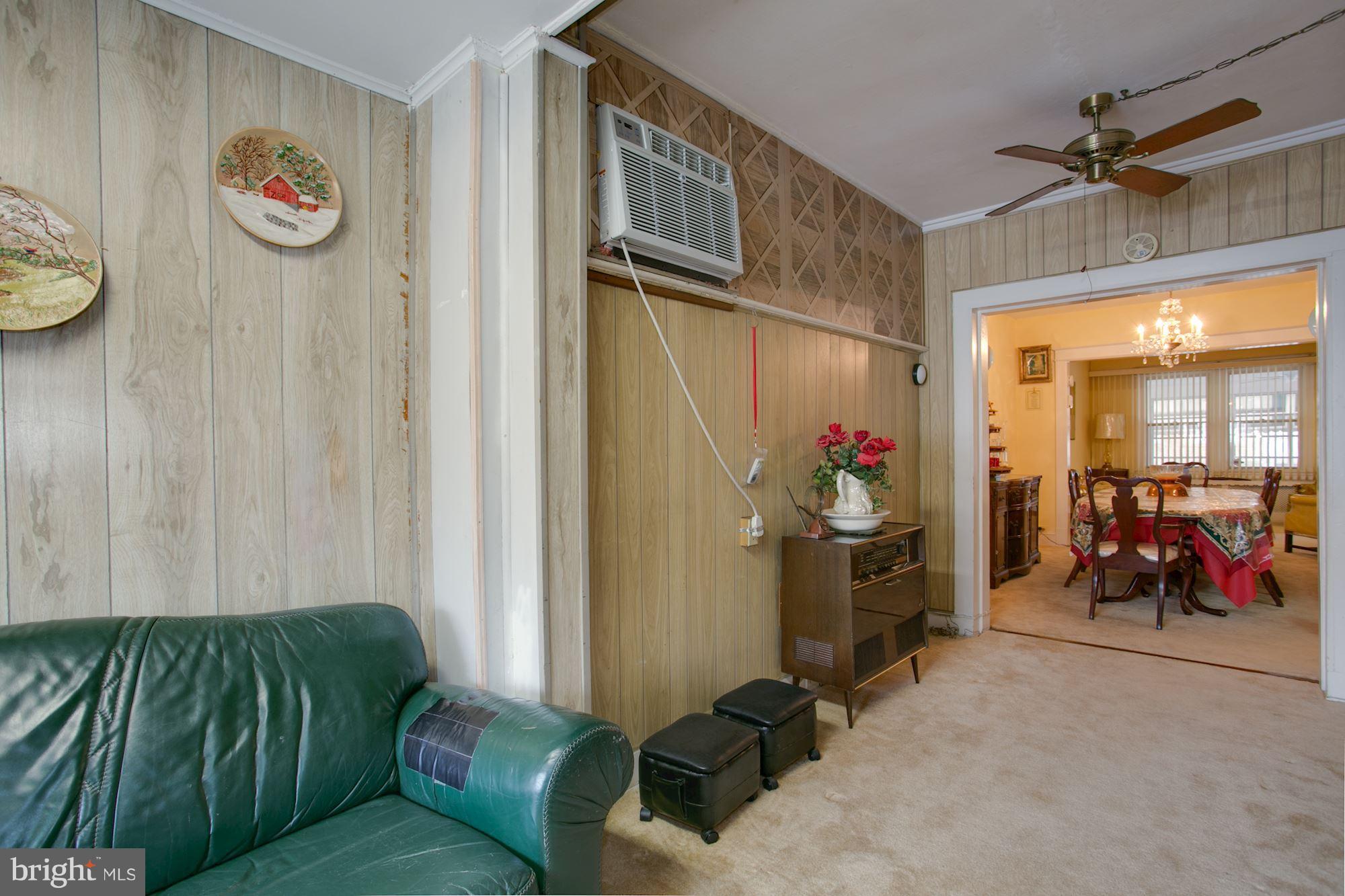 805 Decatur Street Northwest Washington, DC 20011 - Photo 11 of 30 Family Room