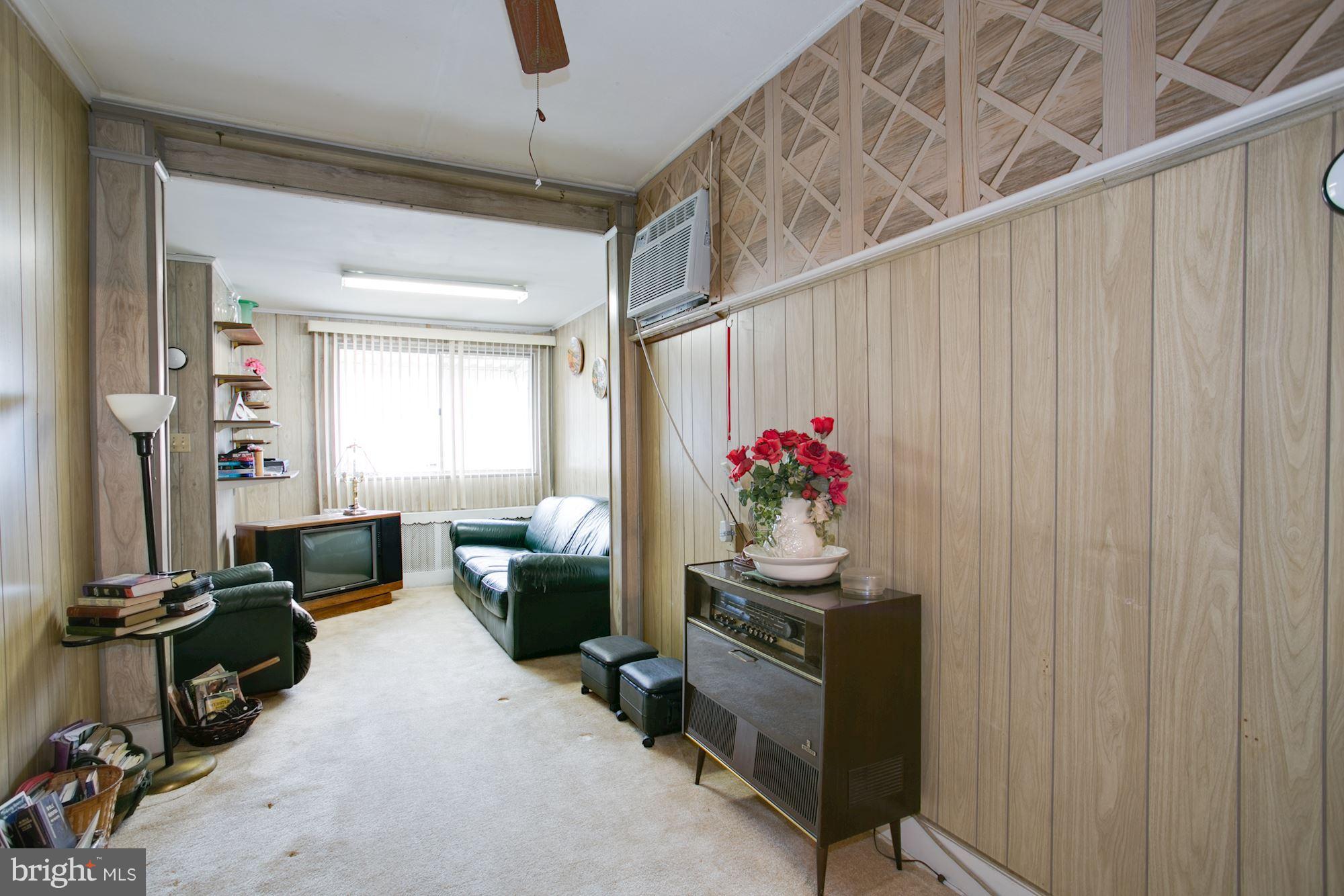 805 Decatur Street Northwest Washington, DC 20011 - Photo 10 of 30 Family Room