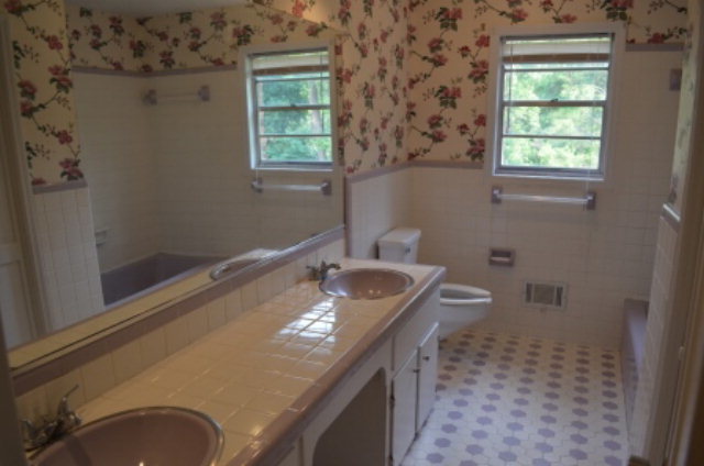 1847 Wood Valley Road Macon, GA 31211 - Photo 17 of 23 a bathroom with a sink and a toilet