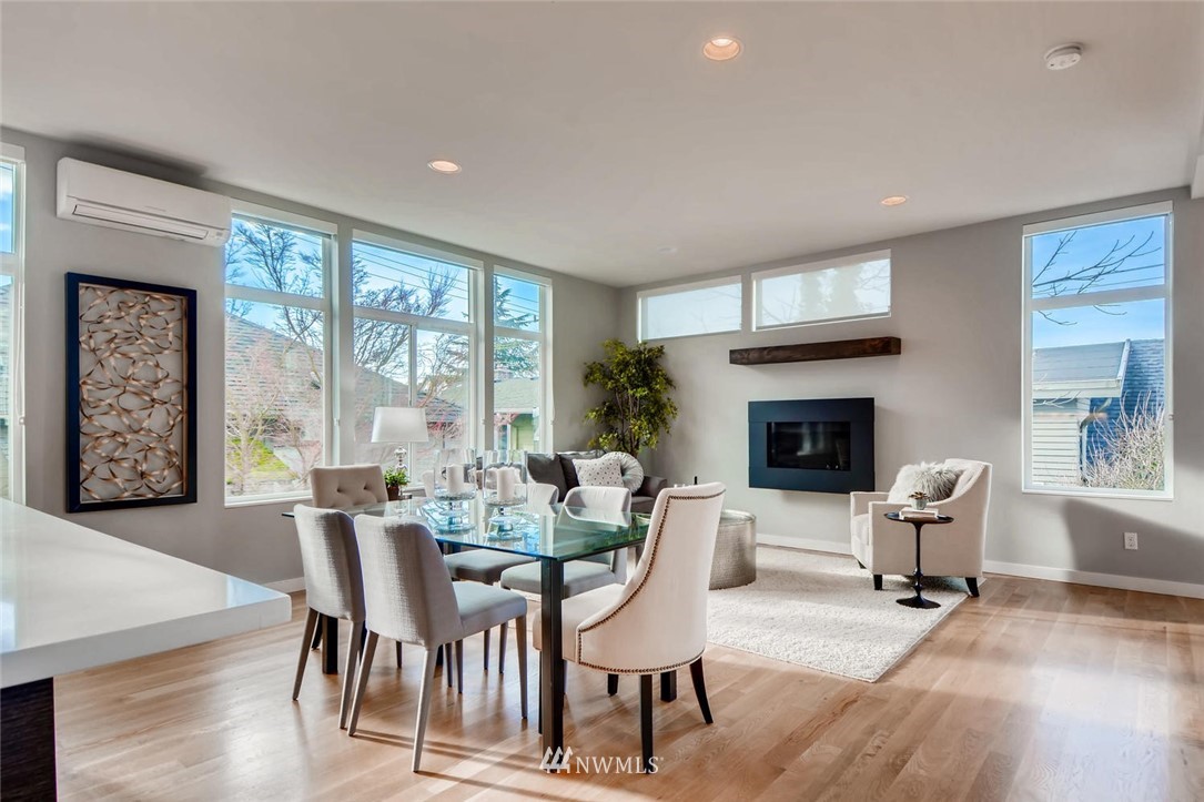 916 West Howe Street Seattle, WA 98119 - Photo 3 of 25 Gallery Image 3