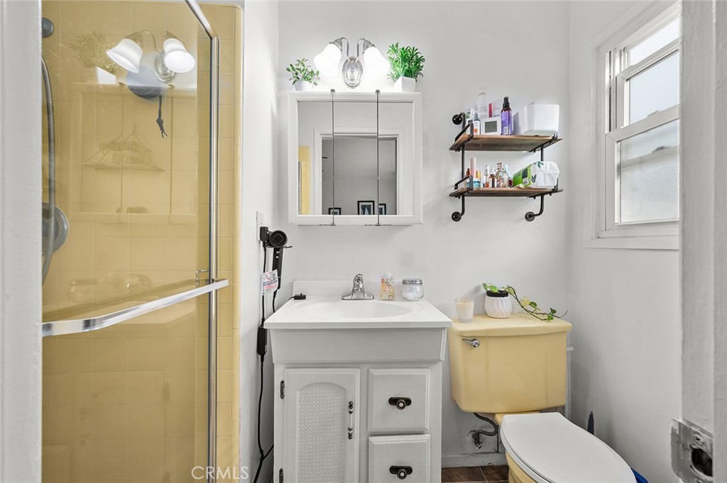 375 Cedar Avenue Brea, CA 92821 - Photo 25 of 40