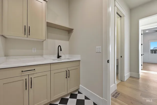 $814,777 | 2577 East Tenzing Drive, Meridian, ID 83642