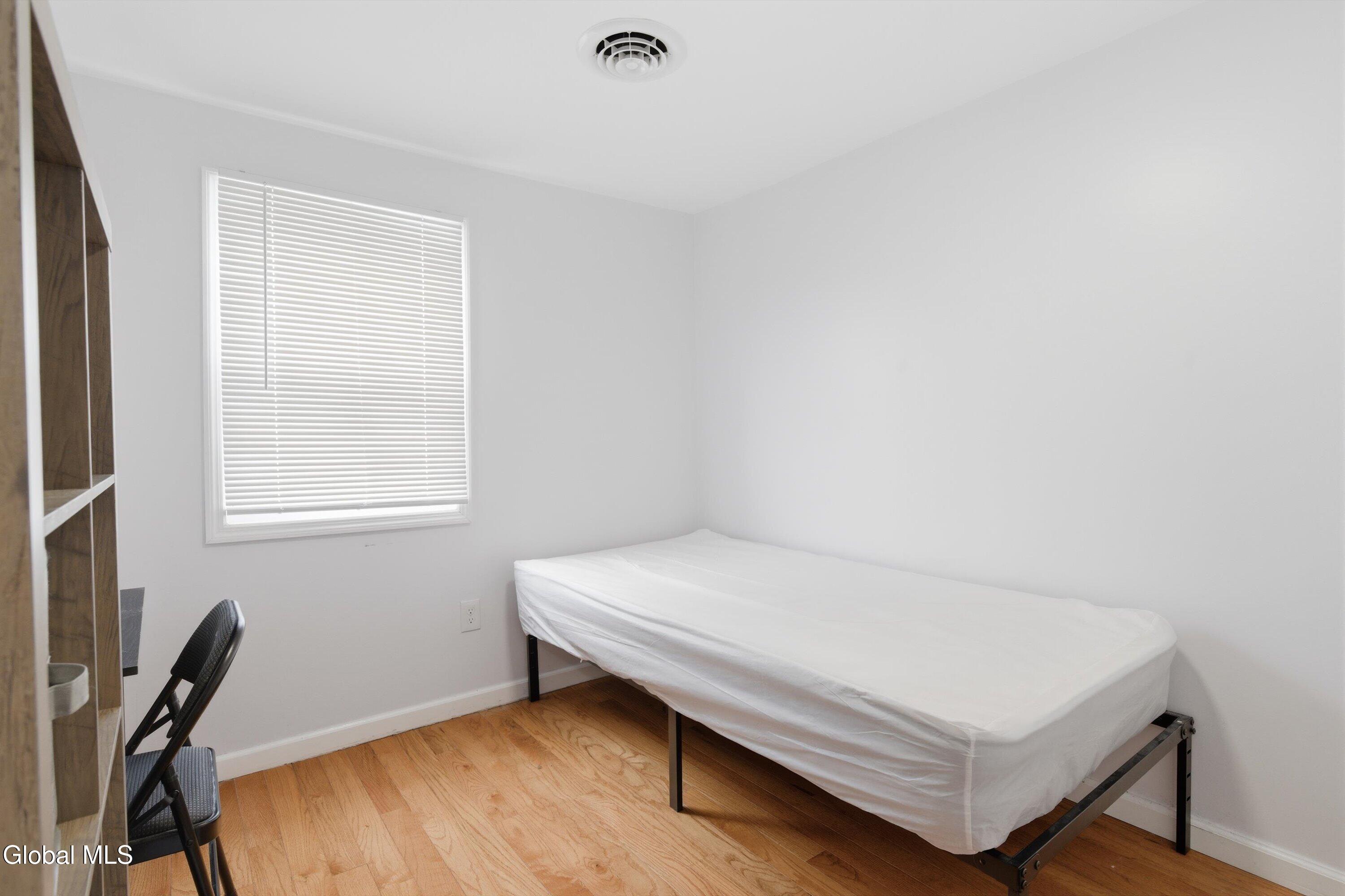 86 14th Street Troy, NY 12180 - Photo 10 of 26 13-86_14th_Street_013