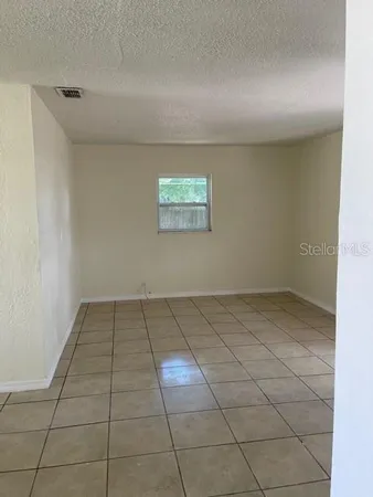 $2,195 | 4894 31st Street North, St. Petersburg, FL 33714