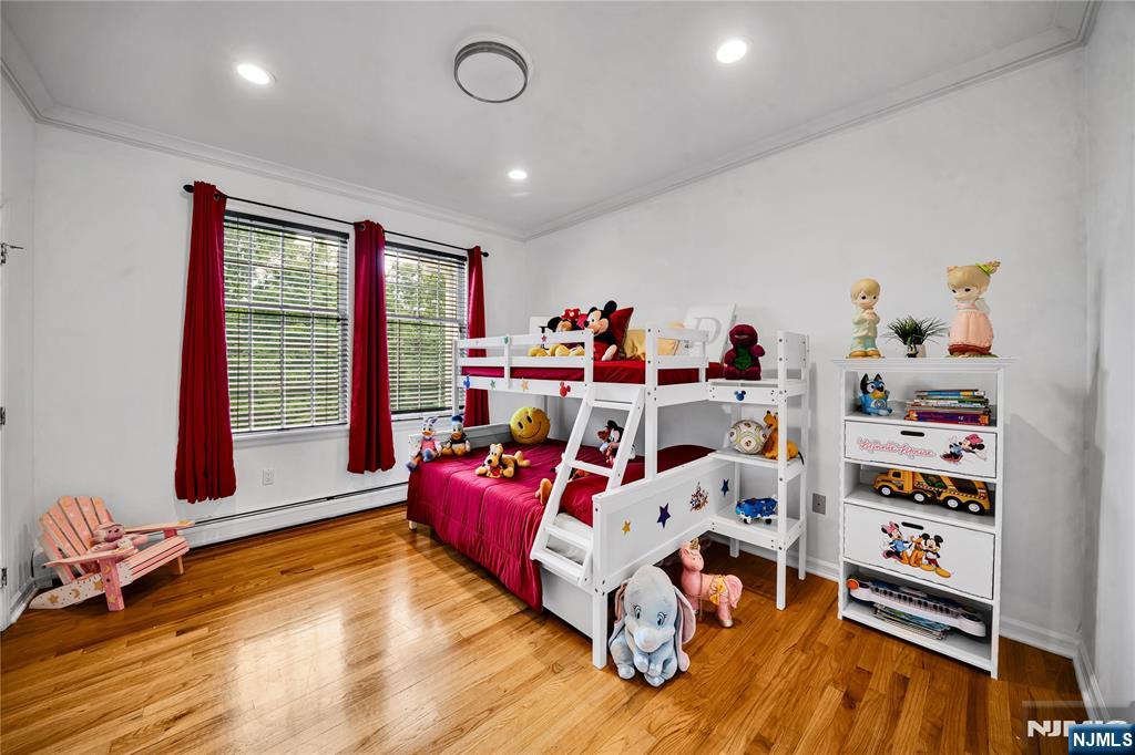 317 Rock Ridge Court Franklin Lakes, NJ 07417 - Photo 23 of 48