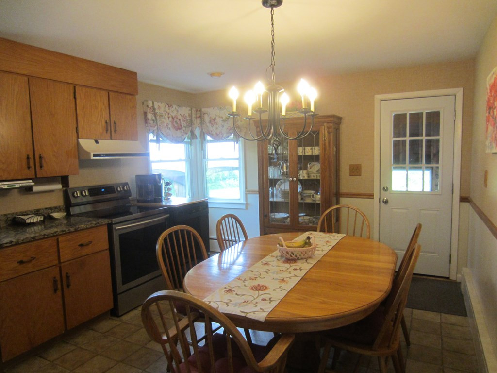 1053 State Rte 3 Morrisonville, NY 12962 - Photo 6 of 21 Gallery Image 6