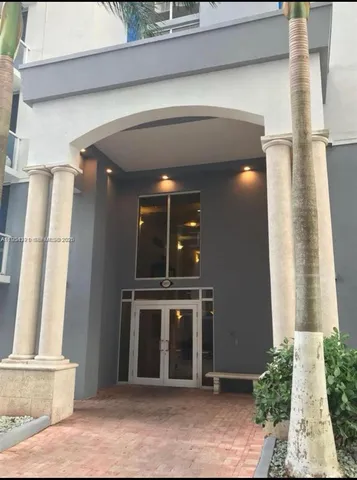 $2,650 | 5091 Northwest 7th Street, Unit 109, Miami, FL 33126