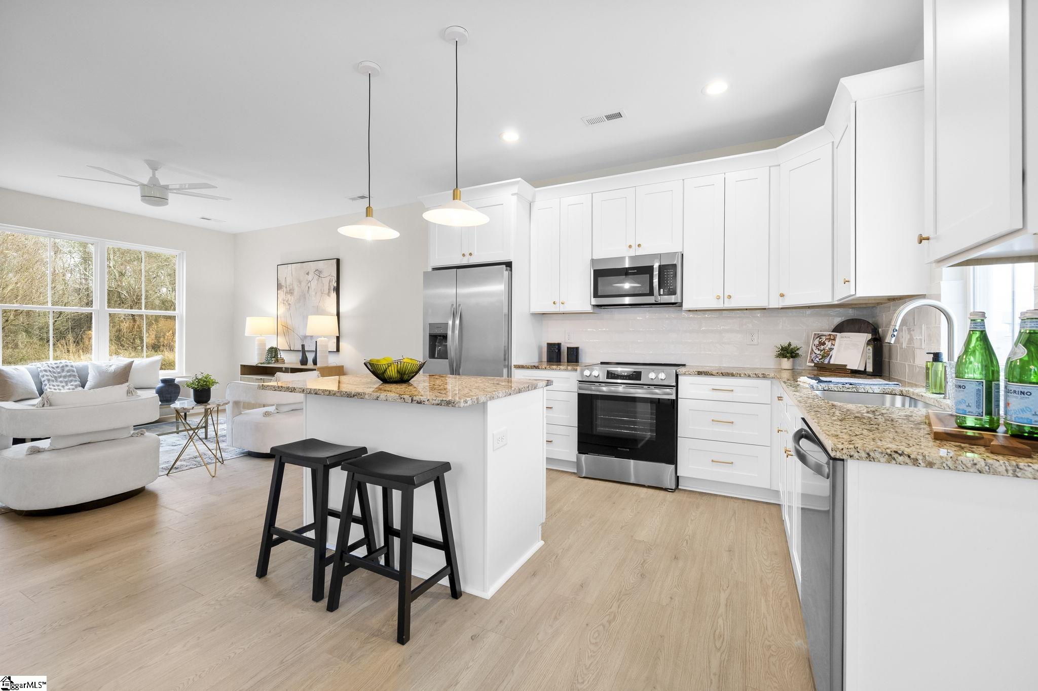 1650 Clement Road Greer, SC 29650 - Photo 8 of 29