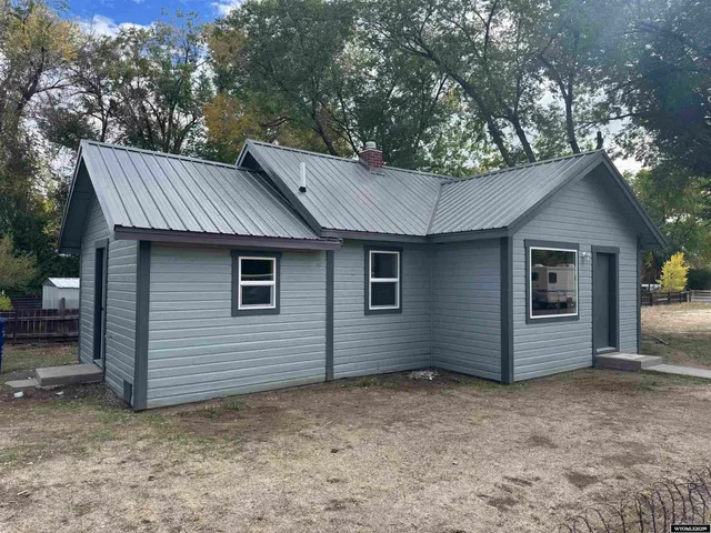 $136,000 | 211 North 10th Street East, Riverton, WY 82501