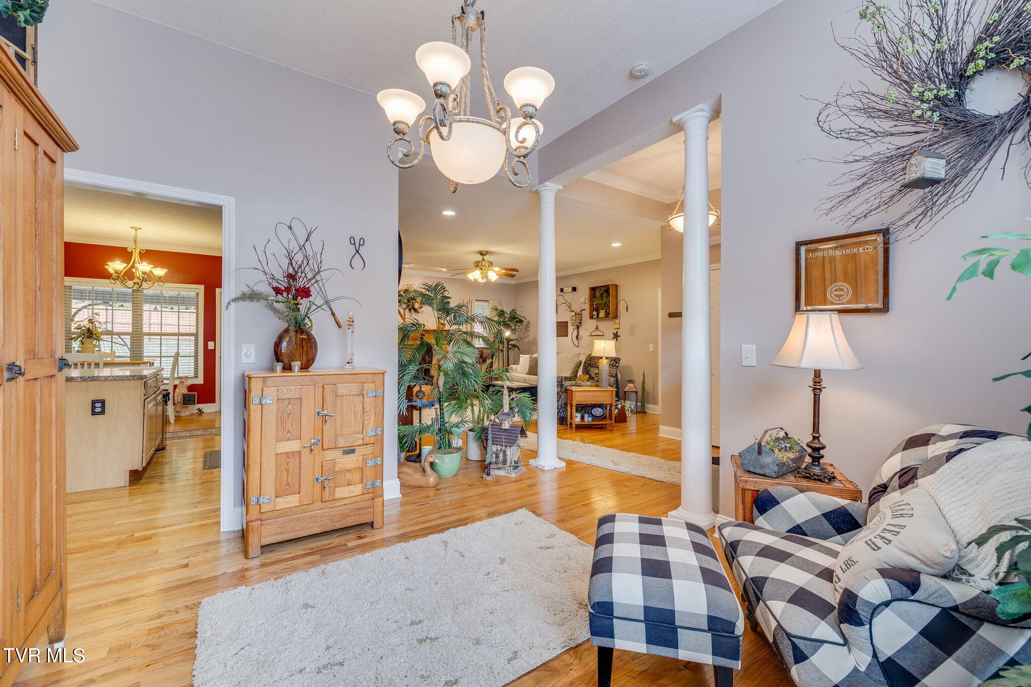 220 Haley Walk Bristol, TN 37620 - Photo 15 of 36 014