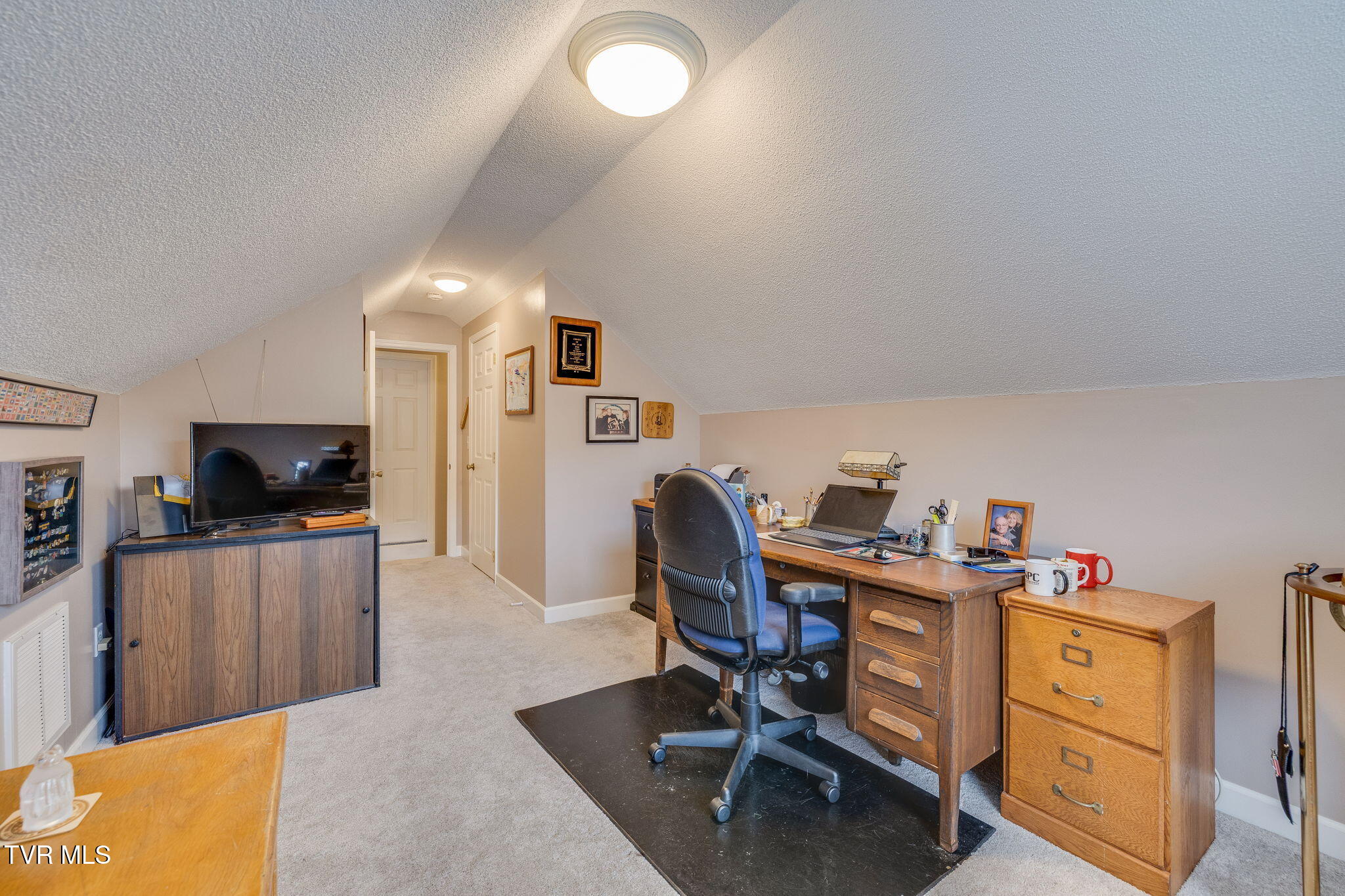 220 Haley Walk Bristol, TN 37620 - Photo 26 of 36 025