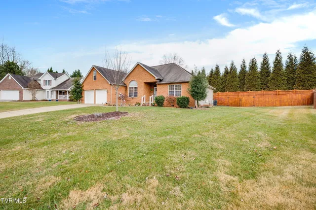 $375,000 | 220 Haley Walk, Bristol, TN 37620