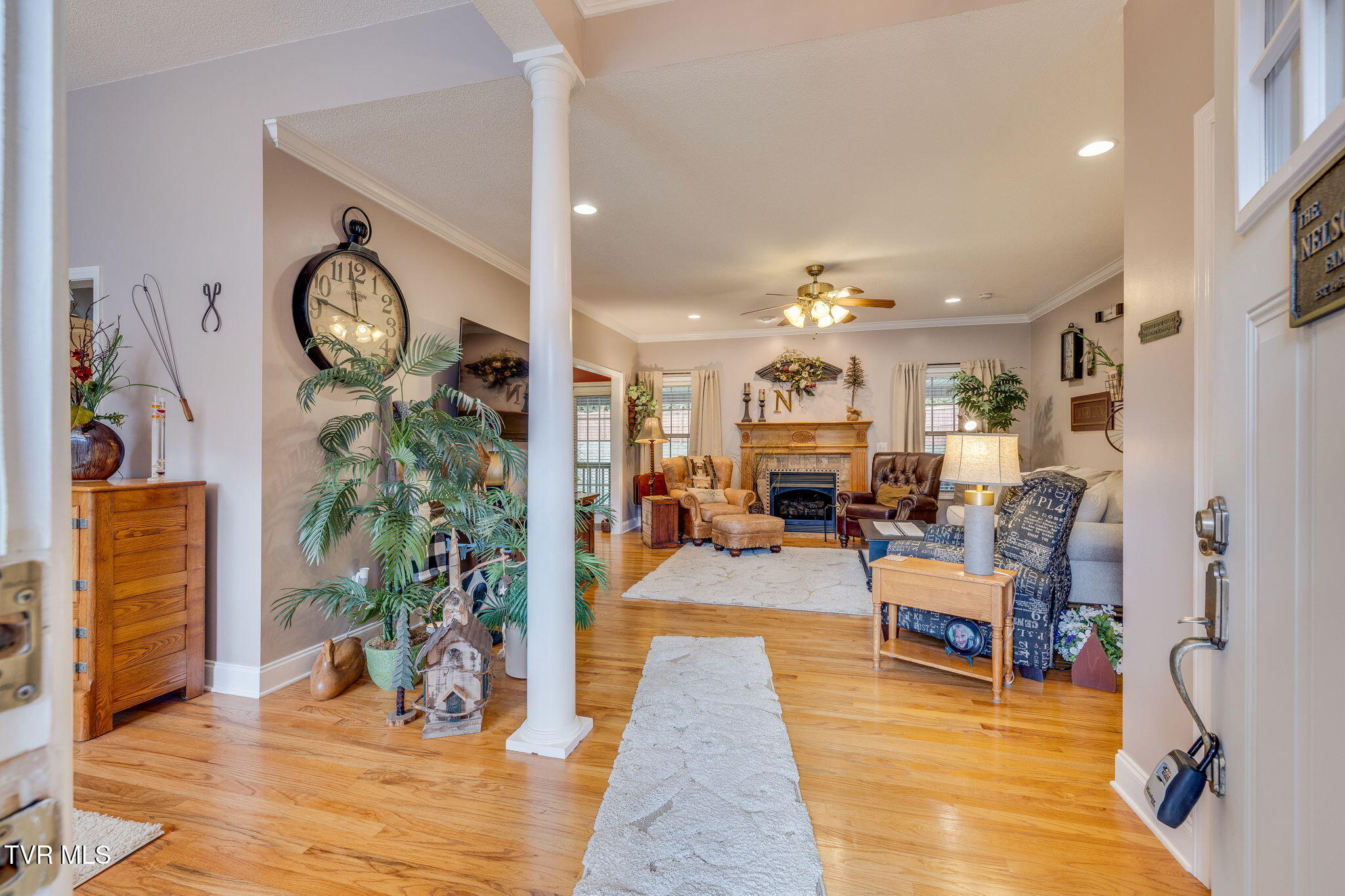 220 Haley Walk Bristol, TN 37620 - Photo 5 of 36 004