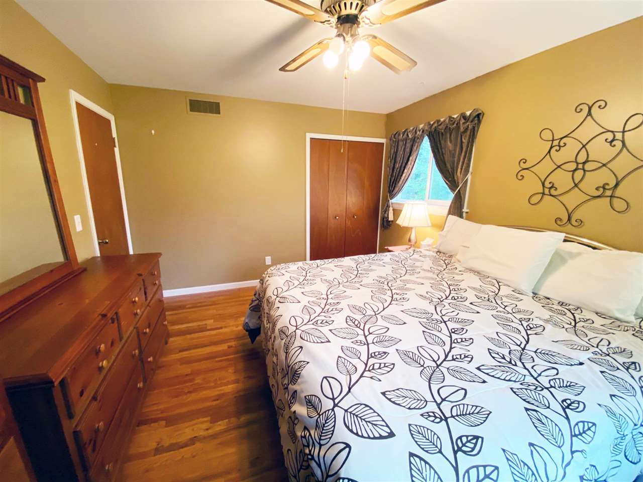 12142 Bristol Road Lennon, MI 48449 - Photo 18 of 36 50059686-17.JPG