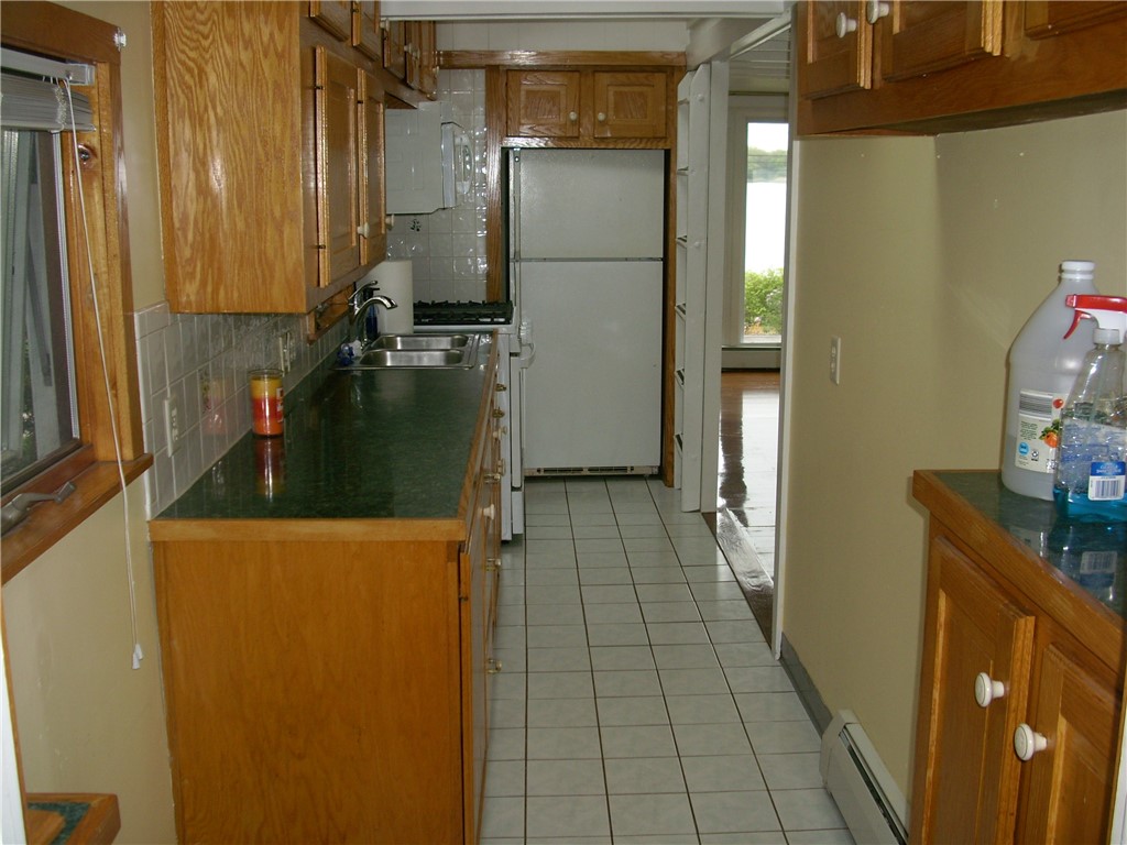 600 Cole Farm Road Warwick, RI 02889 - Photo 11 of 15