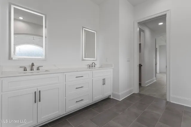 $689,988 | 500 Oak Haven Drive, Long Beach, MS 39560