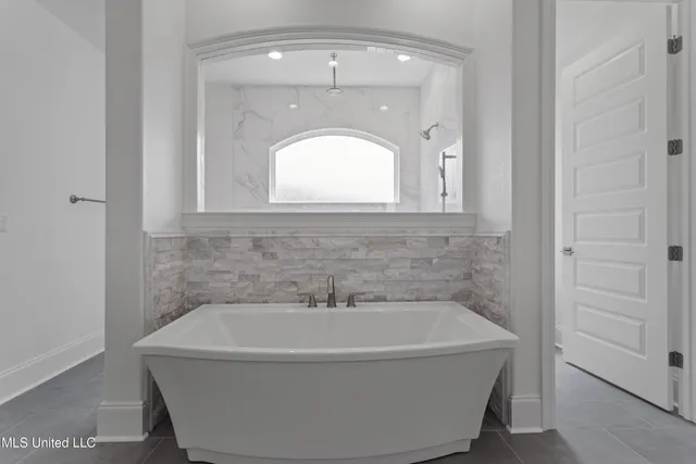 $689,988 | 500 Oak Haven Drive, Long Beach, MS 39560