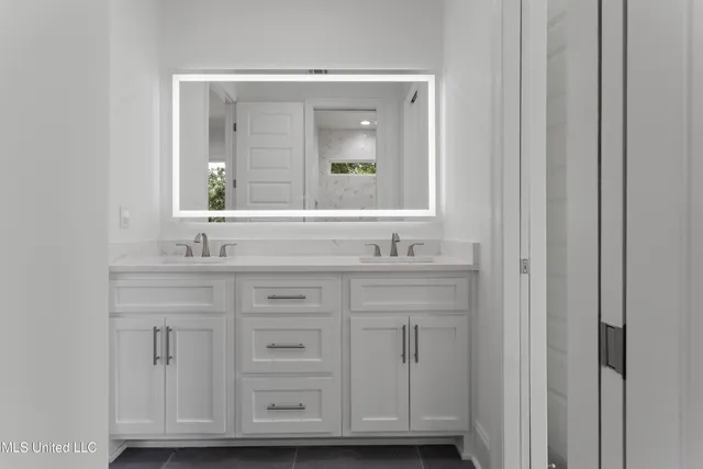 $689,988 | 500 Oak Haven Drive, Long Beach, MS 39560