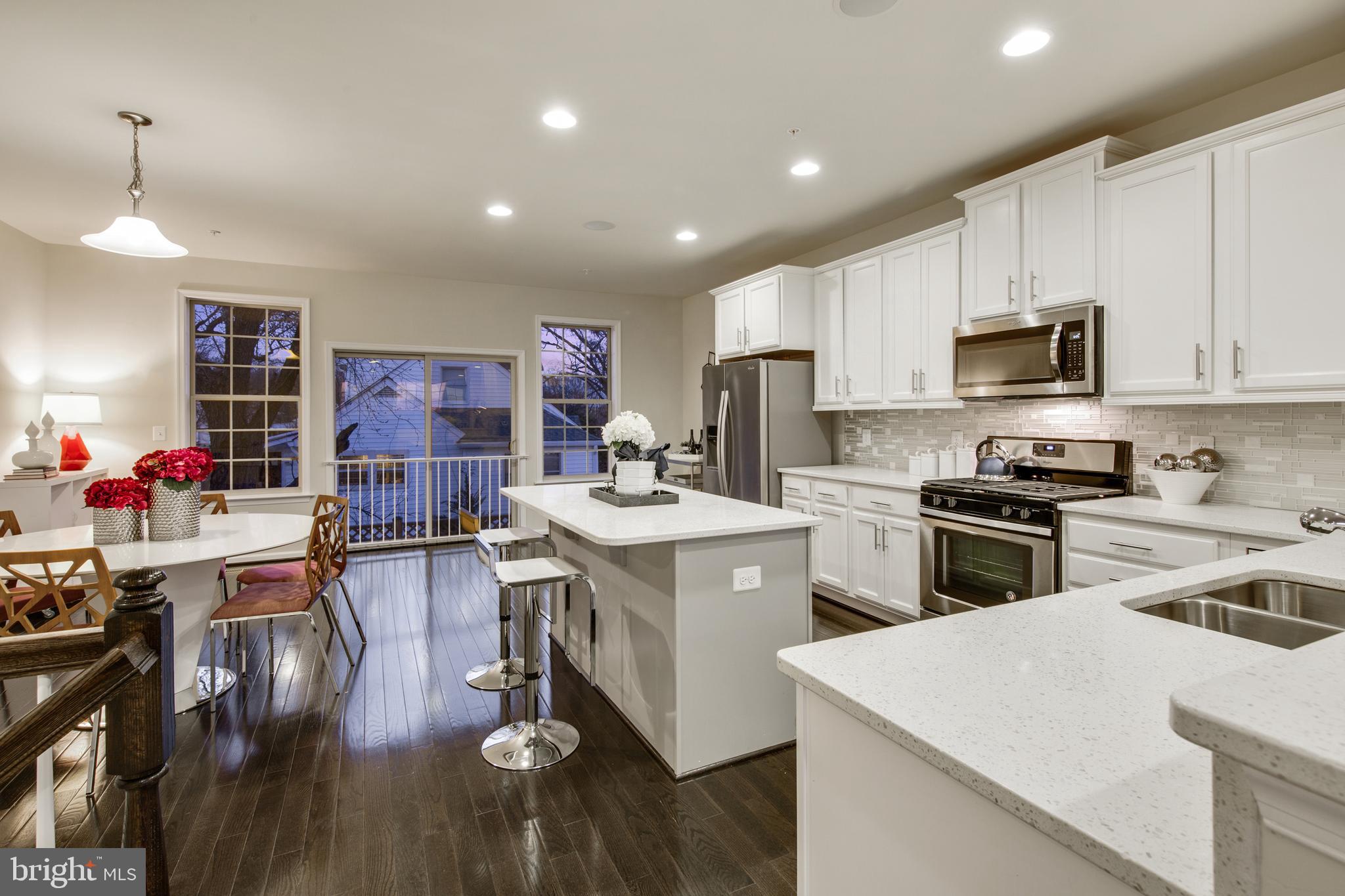 325 Spring Bank Avenue Frederick, MD 21701 - Photo 4 of 18 Gallery Image 4