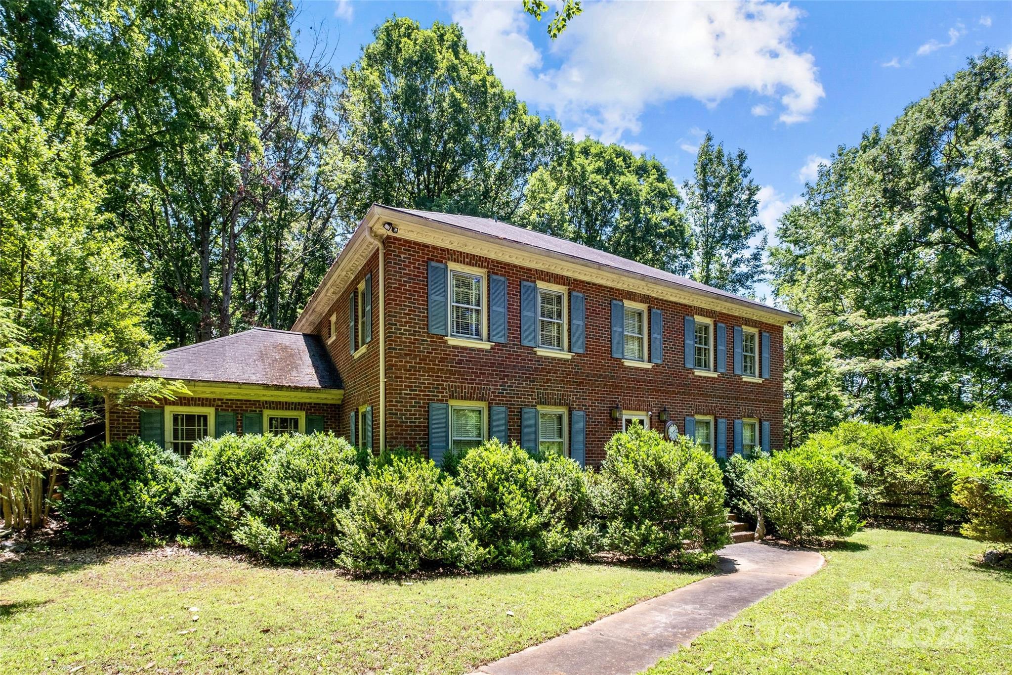 7232 Alexander Road Charlotte, NC 28270 - Photo 10 of 12