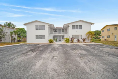 a view of an house with entertaining space
