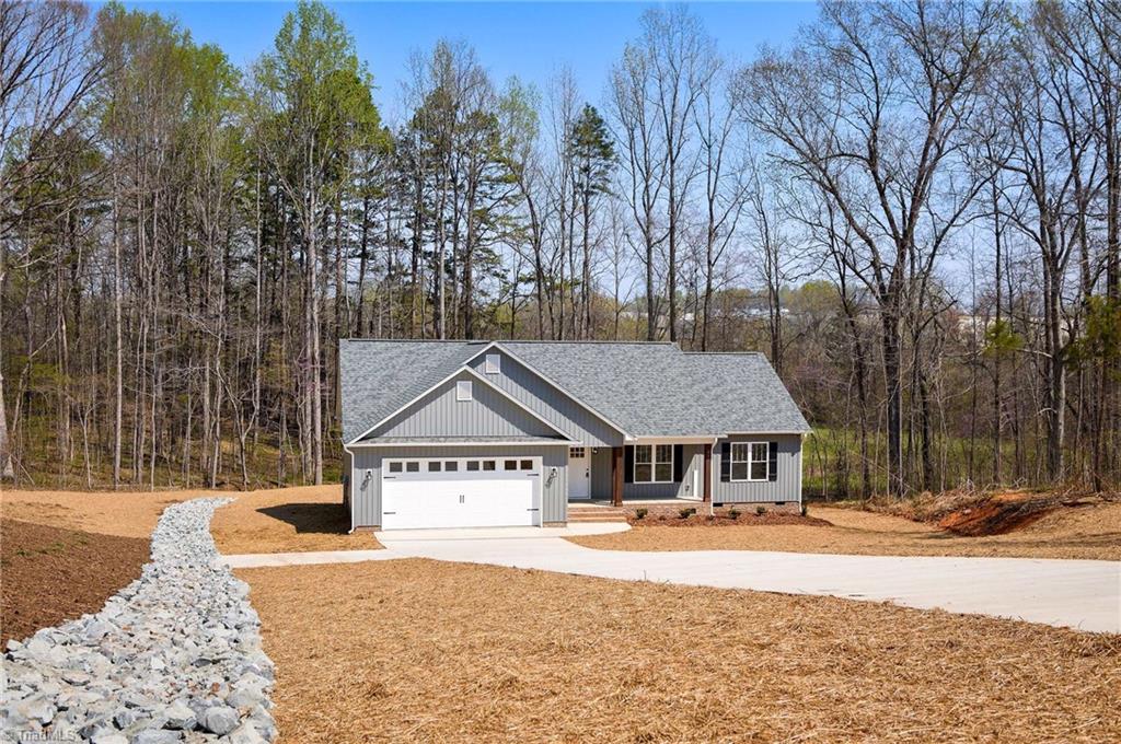 211 Snapdragon Place Lexington, NC 27295 - Photo 2 of 30