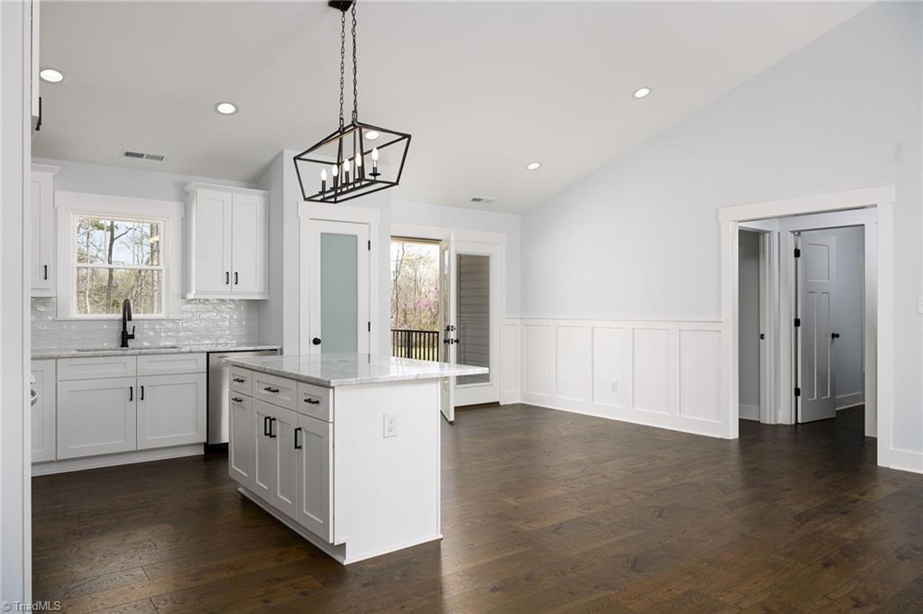 211 Snapdragon Place Lexington, NC 27295 - Photo 5 of 30
