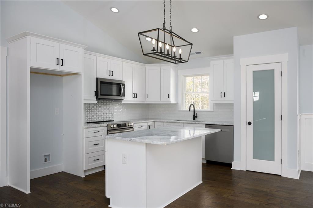 211 Snapdragon Place Lexington, NC 27295 - Photo 10 of 30