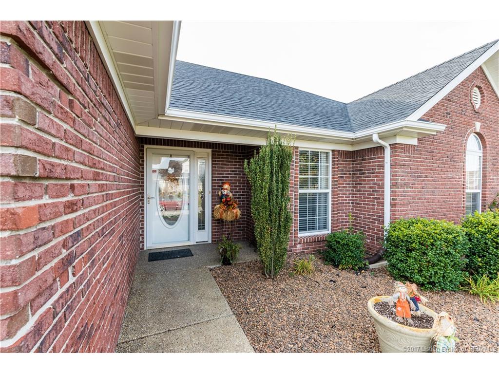 5604 Raintree Ridge Jeffersonville, IN 47130 - Photo 3 of 29 Gallery Image 3