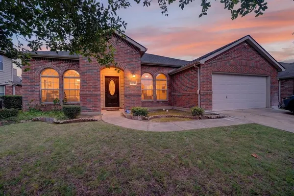 $330,000 | 511 Chestnut Trail, Forney, TX 75126
