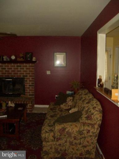 1698 Tisdale Road Louisa, VA 23093 - Photo 9 of 26 Family Room