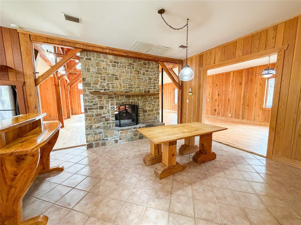 322 Wild Wood Drive Decatur, TX 76234 - Photo 8 of 39 a spacious bathroom with a tub shower and sink