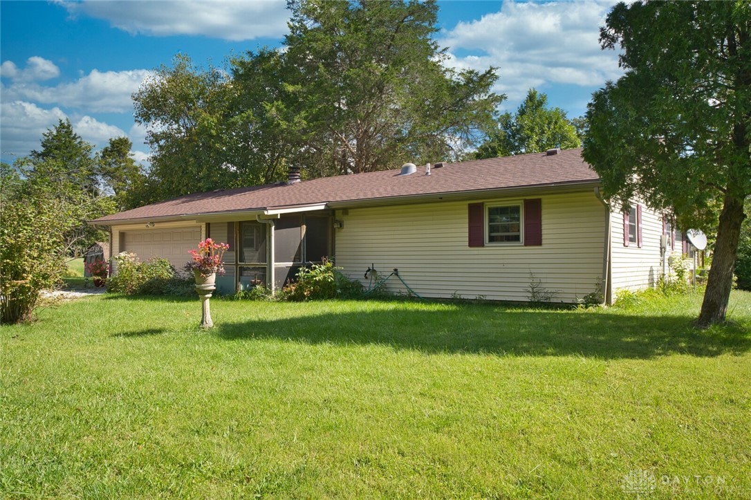 11020 Friend Road Germantown, OH 45327 - Photo 1 of 34 Gallery Image 1