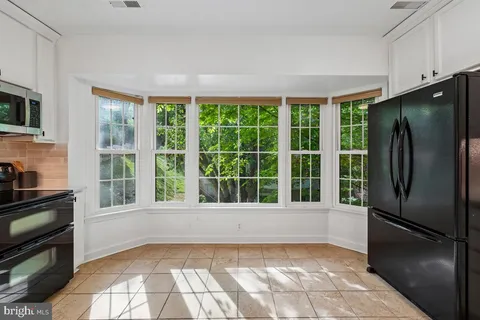 $795,000 | 4607 MacArthur Boulevard Northwest, Unit B, Washington, DC 20007