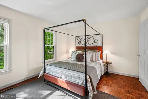 $795,000 | 4607 MacArthur Boulevard Northwest, Unit B, Washington, DC 20007