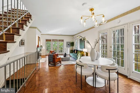 $795,000 | 4607 MacArthur Boulevard Northwest, Unit B, Washington, DC 20007