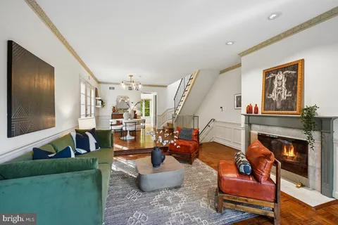 $795,000 | 4607 MacArthur Boulevard Northwest, Unit B, Washington, DC 20007