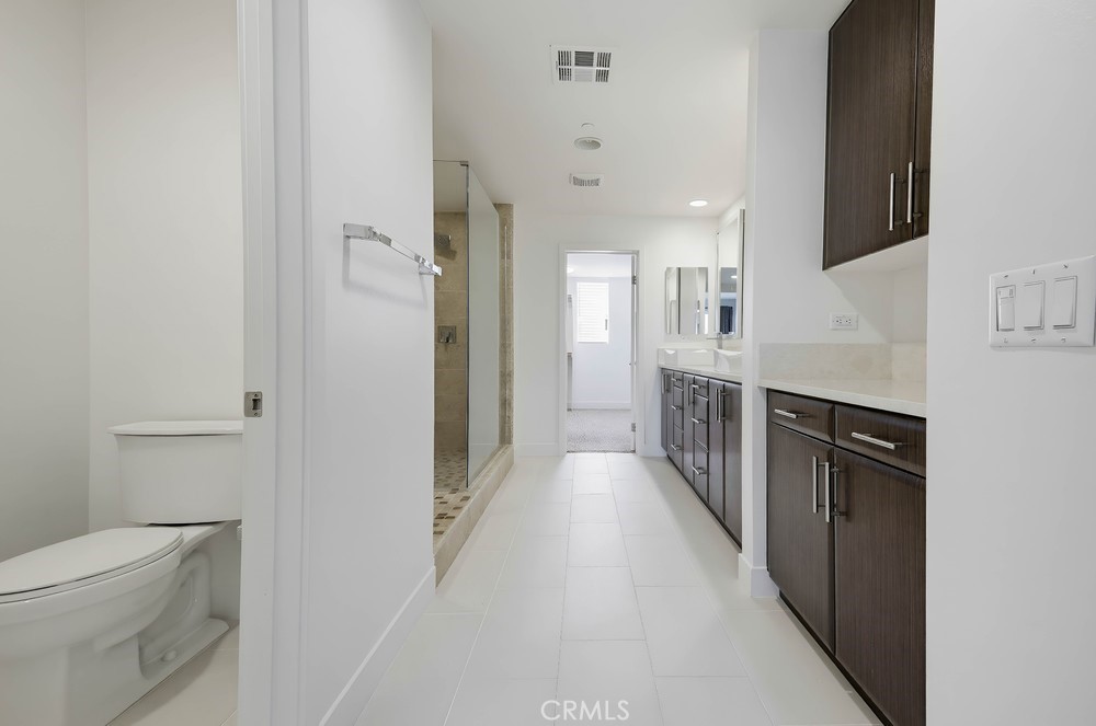 75 Lennox Irvine, CA 92612 - Photo 30 of 73