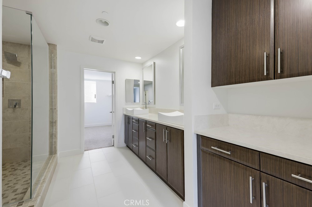 75 Lennox Irvine, CA 92612 - Photo 32 of 73 a kitchen with stainless steel appliances a sink and a refrigerator