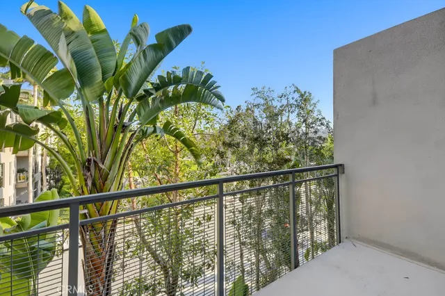 $6,200 | 75 Lennox, Irvine, CA 92612