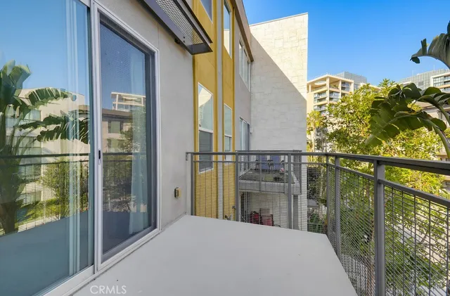 $6,200 | 75 Lennox, Irvine, CA 92612