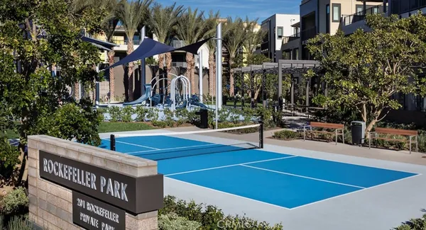 $5,800 | 75 Lennox, Irvine, CA 92612